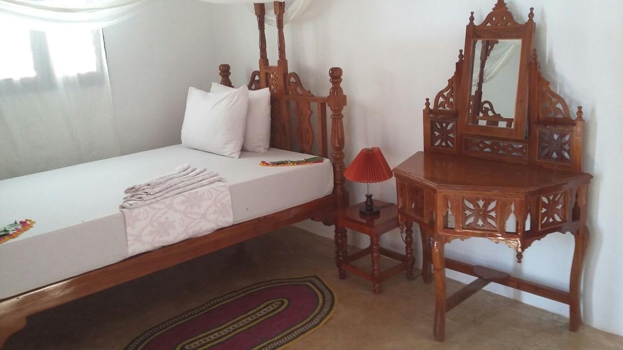 Emma Bay Beach House Michamvi 外观 照片