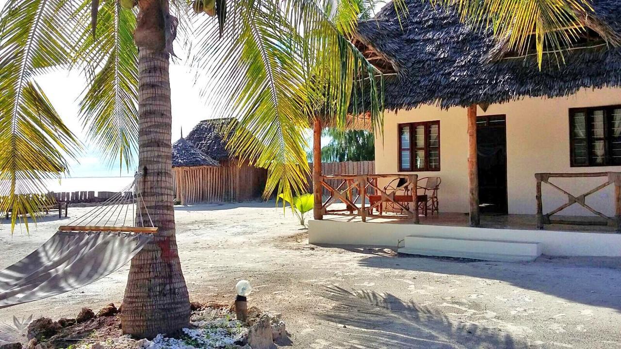 Emma Bay Beach House Michamvi 外观 照片