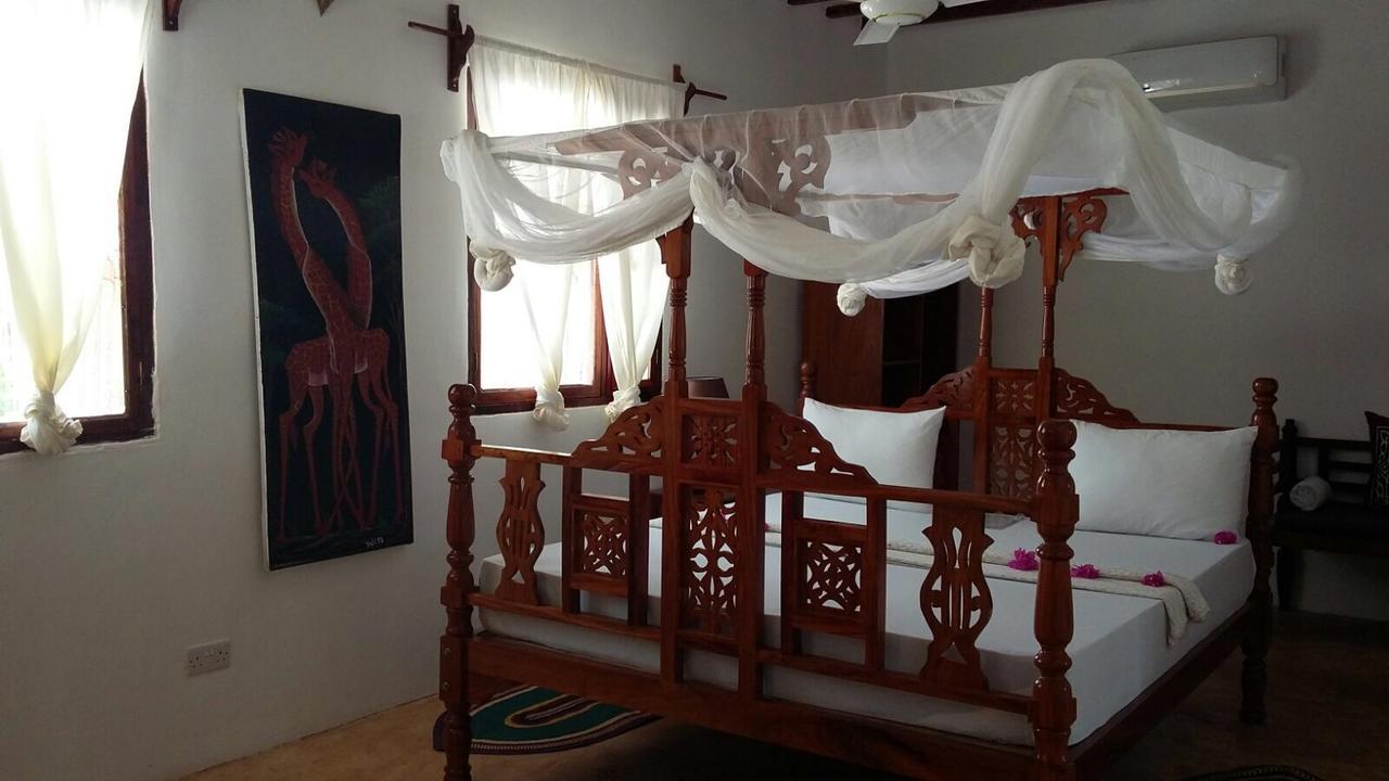 Emma Bay Beach House Michamvi 外观 照片